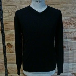 Pull col V noir